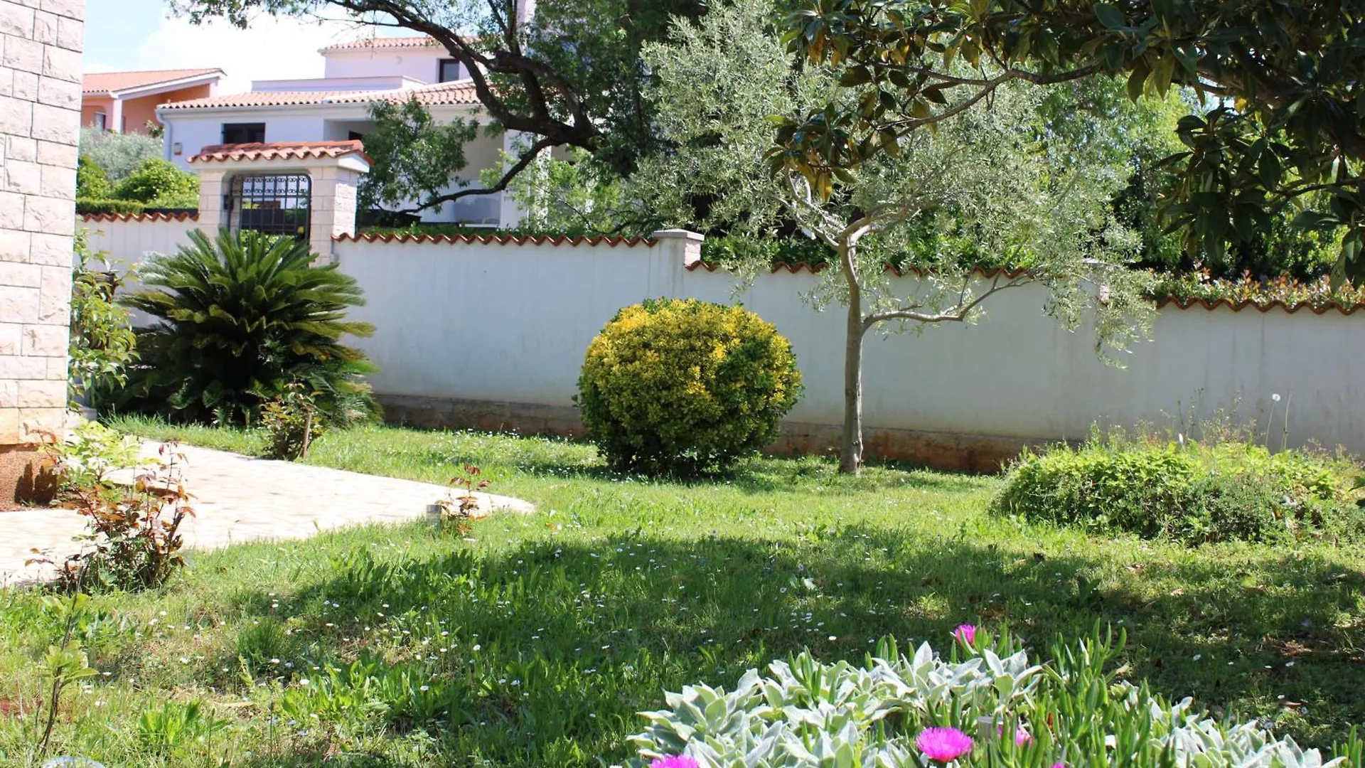 Apartman Paganor Pula 0*,